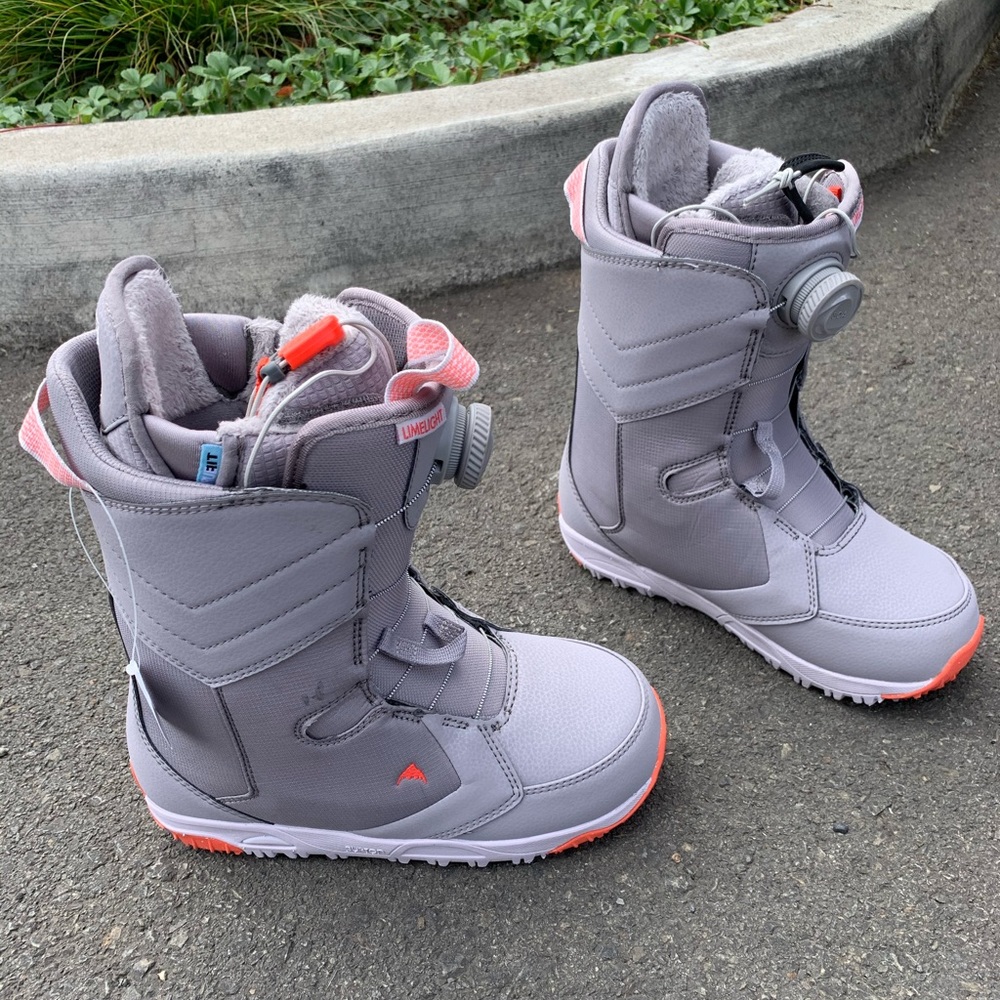Burton women’s snowboard boots